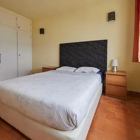 With Breathtaking View Apartament *