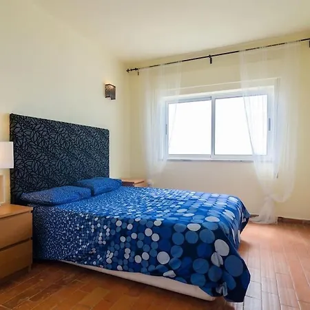 With Breathtaking View Apartament *